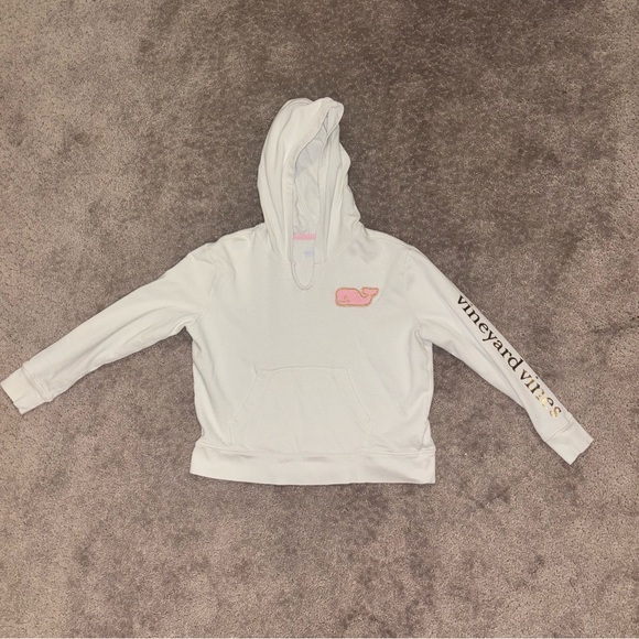NWOT Girls Vineyard Vines Kids Cream Hoodie with Pink Whale Patch. Size Small - Picture 12 of 14